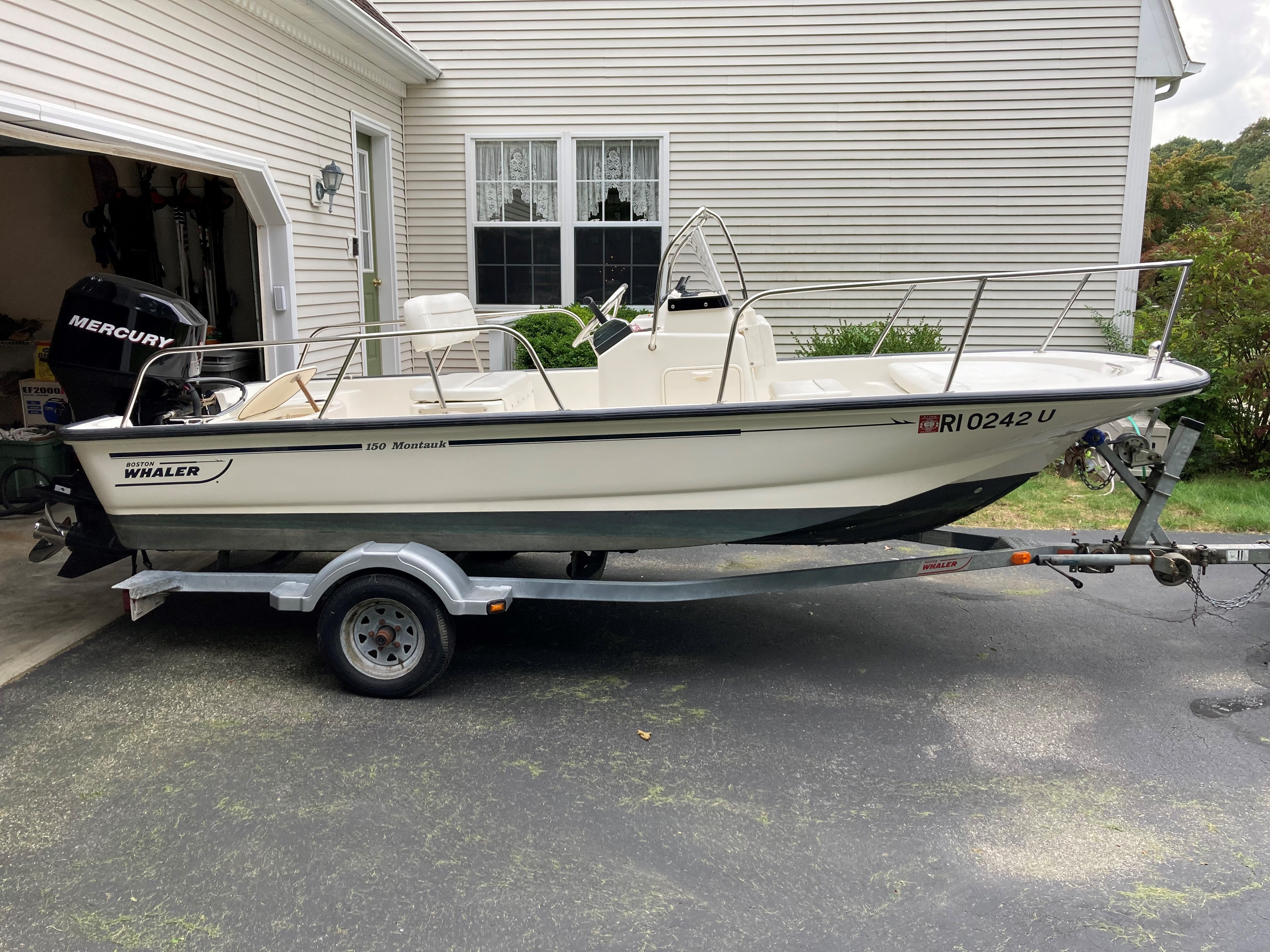 2006 Boston Whaler 150 Montauk Power boat for sale in Narragansett, RI Used Boston Whaler Boats For Sale by owner | 2006 Boston Whaler 150 Montauk
